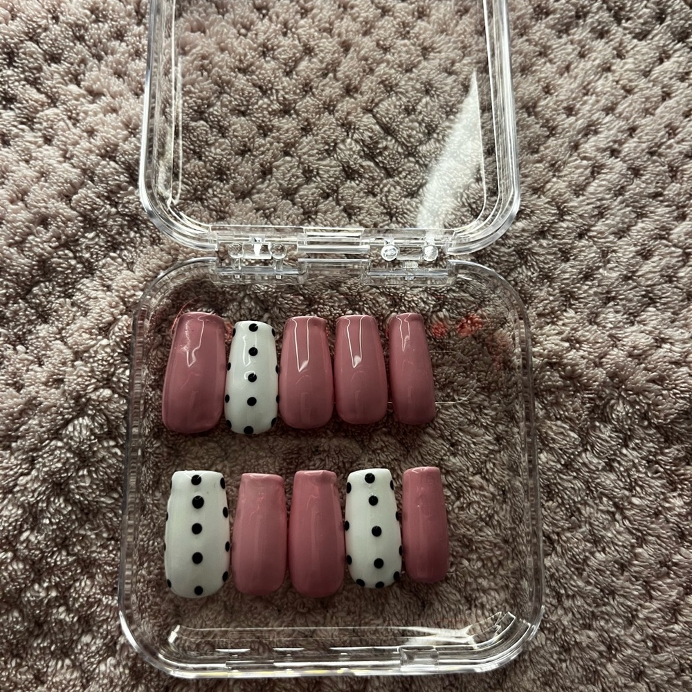Pink and White Polka Dot Press-On Nails